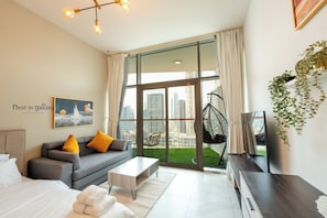 1 bedroom, in-room safe, iron/ironing board, free WiFi