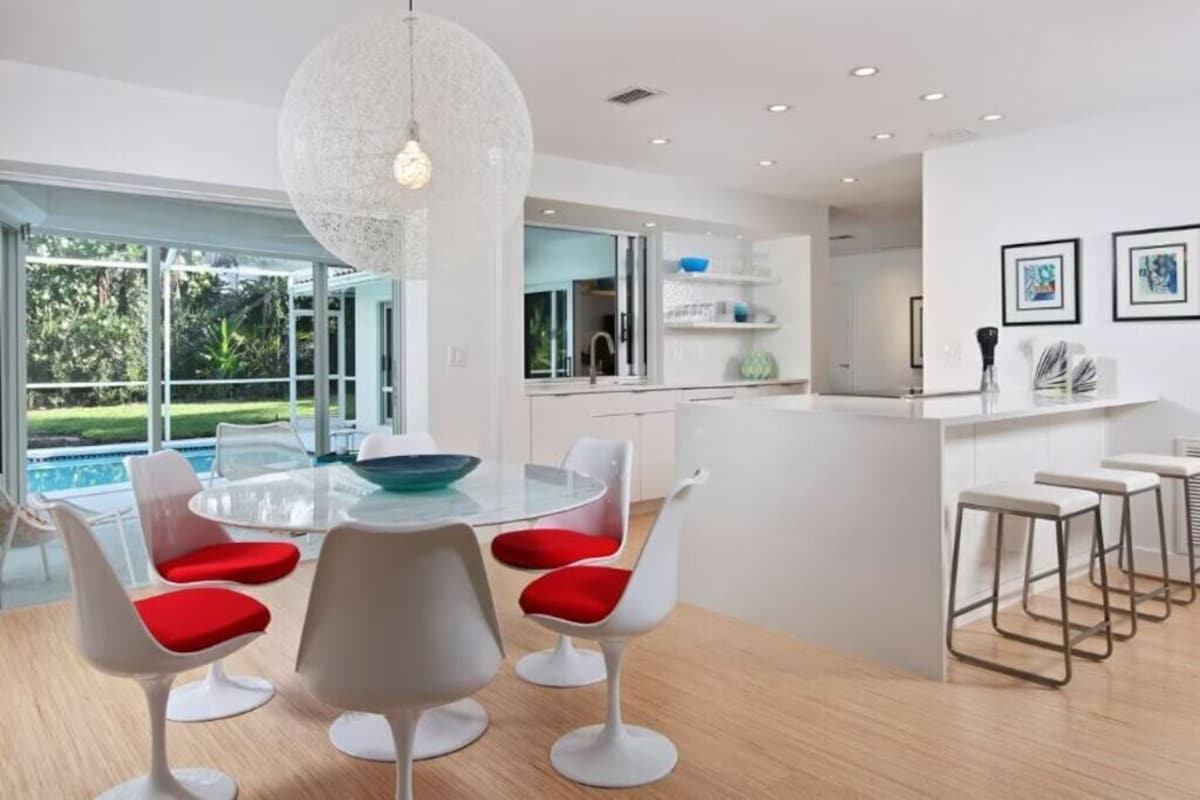 Photo 12 of Modern, Luxurious Villa in Park Shore w/Private Beach Access & Heated Pool