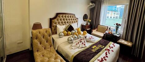 Superior Double Room, City View | Premium bedding, down comforters, memory foam beds, free minibar items