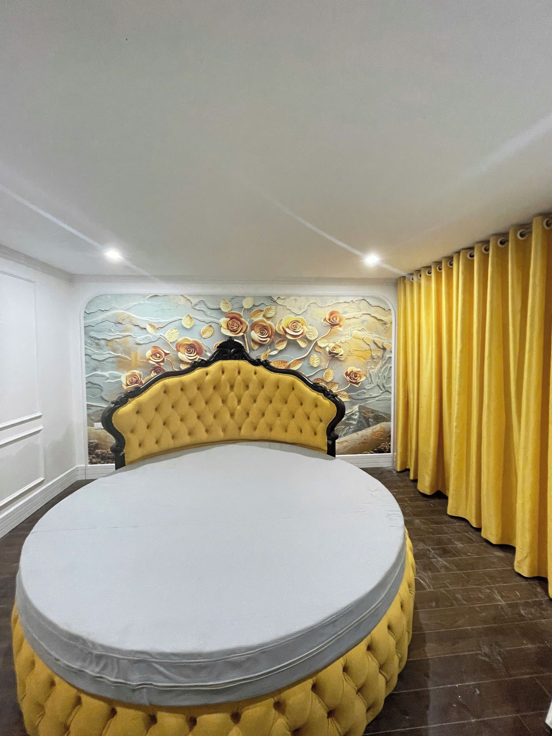 Deluxe-Doppelzimmer, Stadtblick | Italienische Bettbezüge von Frette, hochwertige Bettwaren