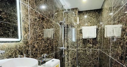 Diamond Hotel