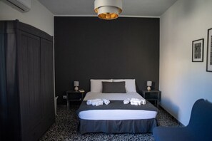 3 bedrooms, desk, WiFi, bed sheets - Casa Scano - Morgongiori (Morgongiori)