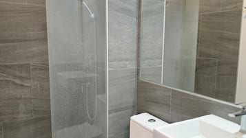 Apartment, Balcony | Bathroom