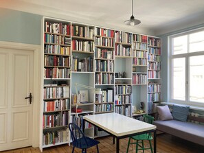Interior - Art & Design 2-bedroom apartment in Rīga (Rīga)