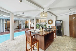 Villa, 3 Schlafzimmer, Poolblick | Esszimmer
