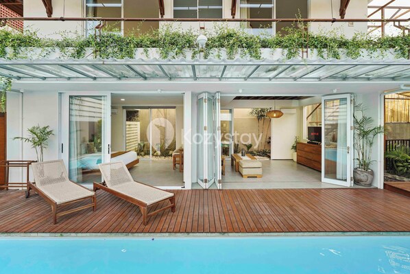 Outdoor pool - Ombak Villa by Kozystay - Canggu (Canggu)