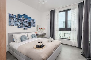 1 bedroom, iron/ironing board, WiFi, bed sheets - 2-Room Apart on 15th Floor (Warszawa)