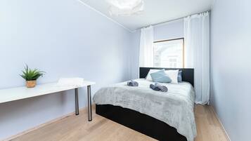 2 sovrum, strykjärn/strykbräda, wi-fi och sängkläder