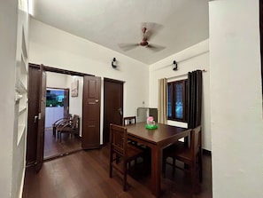 Apartment | In-room dining