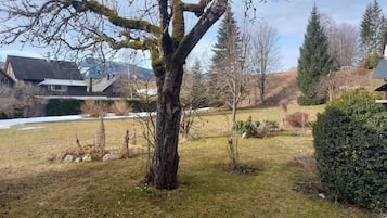 Condo tiện nghi đơn giản, 1 phòng ngủ, được phép mang theo vật nuôi, quang cảnh vườn | Quang cảnh vườn