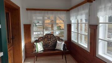 Nội thất lối vào