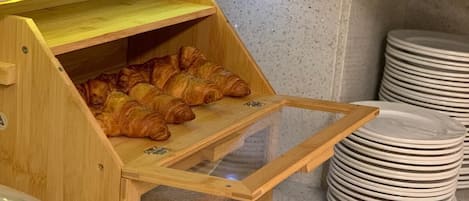 Daily buffet breakfast (EUR 13 per person)