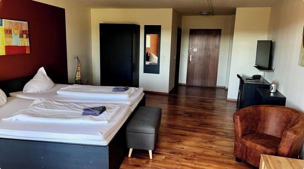 In-room safe, desk, laptop workspace, free WiFi