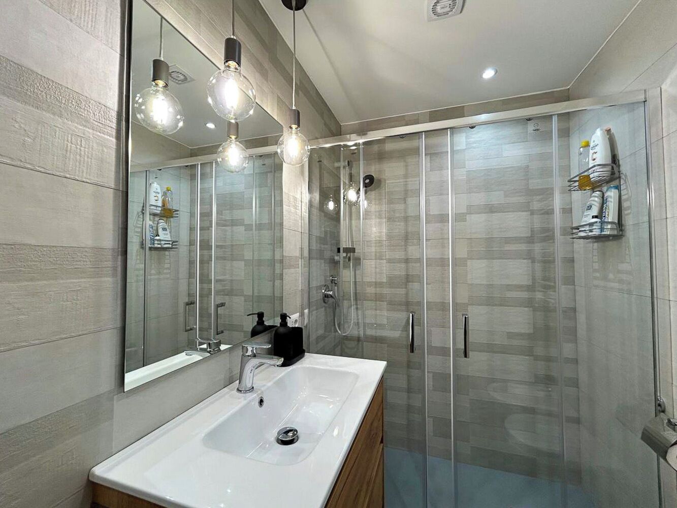 Room, 1 Double Bed, Balcony, City View | Bathroom