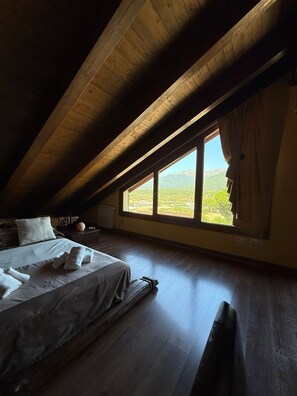 مكواة/لوح كي وواي فاي وملاءات أسرّة