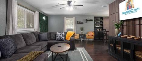 تلفزيون، مكتب