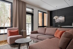 TV - Le Chalet Lingonberry D14 by Aavalevi (Levi)