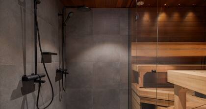 Le Chalet Lingonberry D14 by Aavalevi