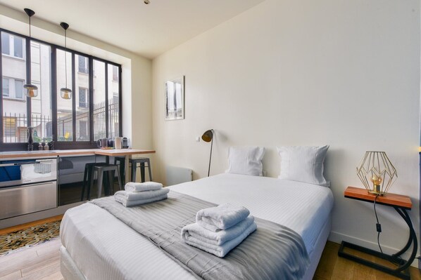 1 quarto, ferros/tábuas de passar roupa, Wi-Fi, roupa de cama