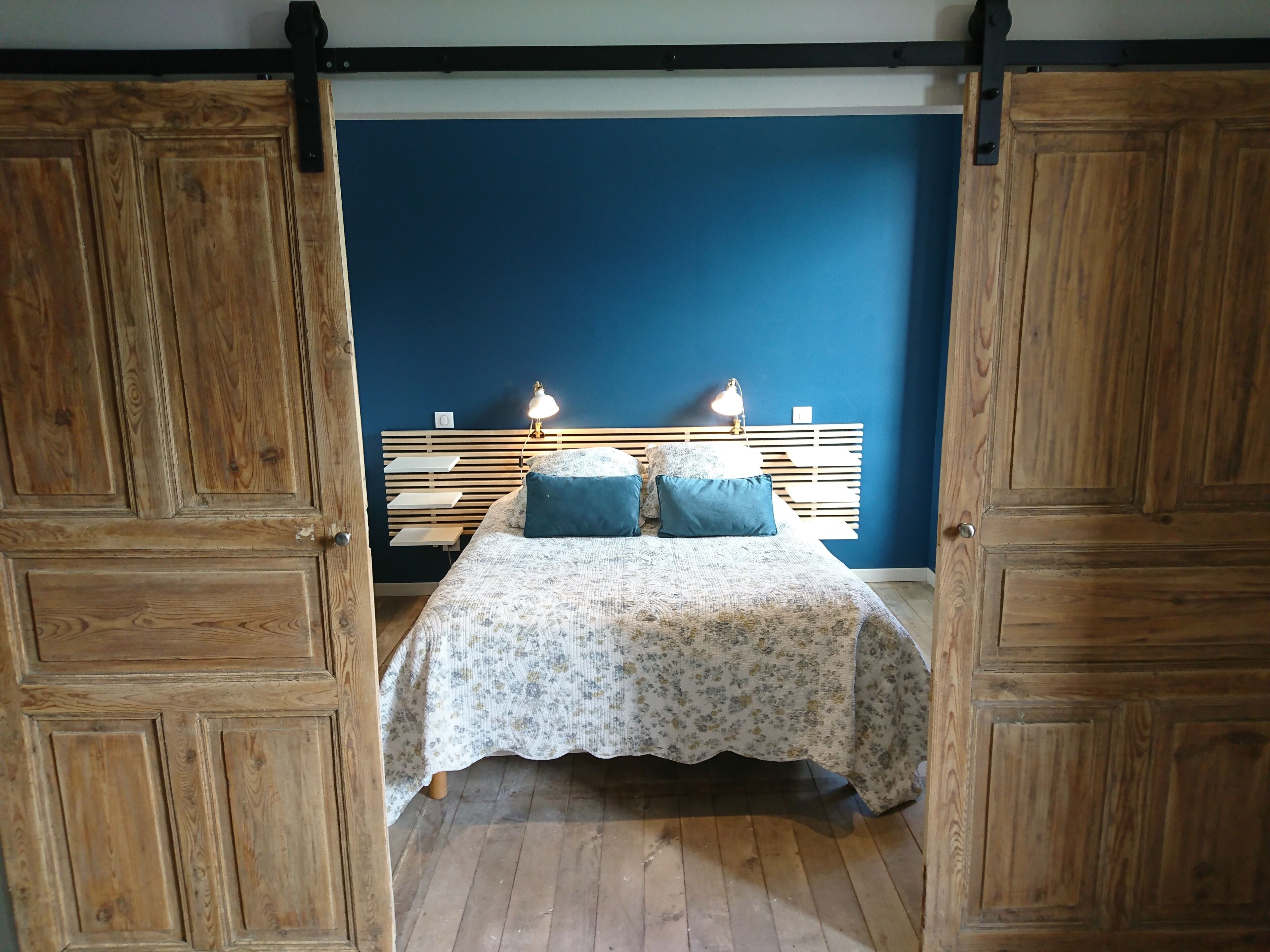 熨斗/熨衫板、上網、床單