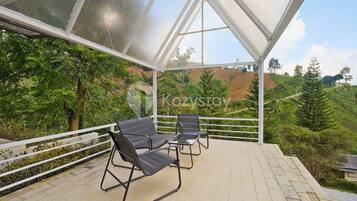 Villa, 4 Bedrooms, Mountain View | Balcony