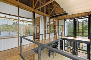 Villa, 4 slaapkamers, uitzicht op bergen | Balkon