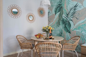 Tabla de planchar con plancha y wifi gratis 