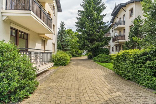 Imperial Apartments - Flora