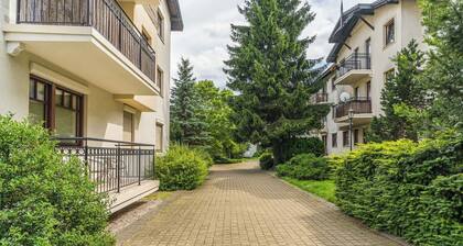 Imperial Apartments - Flora