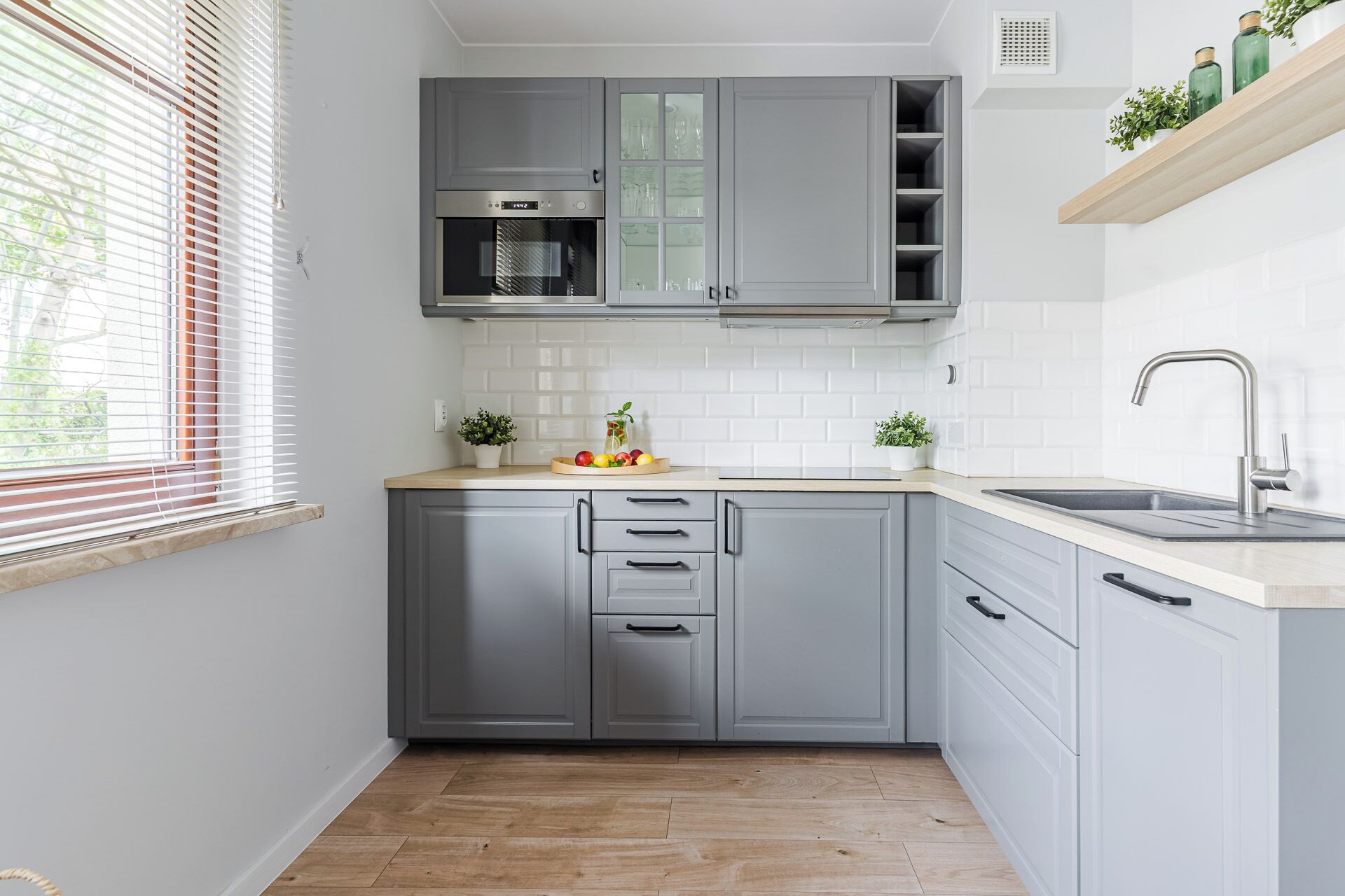 Tabla de planchar con plancha y wifi gratis 