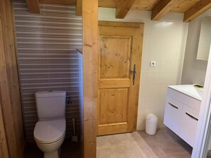 Bathroom - Chalet for 8 with Wifi in Samoëns (Samoëns)