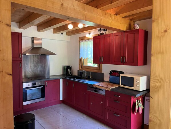 Microwave, oven, stovetop, dishwasher