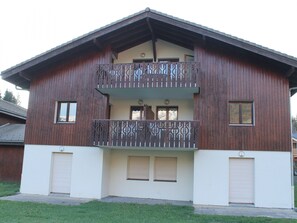 Esterni