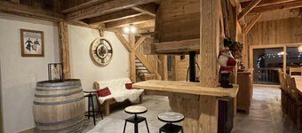 Spacious chalet in Samoëns, 6 bedrooms, perfect for 14 people with Wifi
