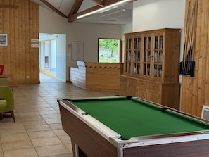 Spielezimmer