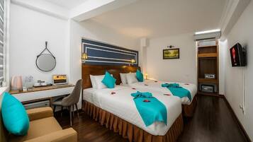 Öryggishólf í herbergi, skrifborð, vinnuaðstaða fyrir fartölvur