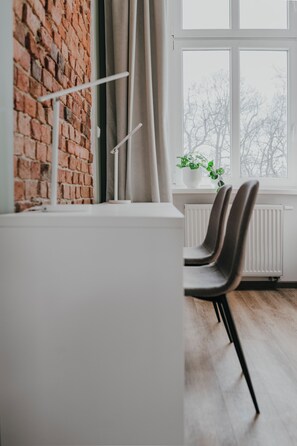 Apartament | Planxa i posts de planxar i wifi gratuïta