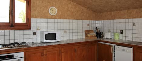 Microwave, oven, dishwasher