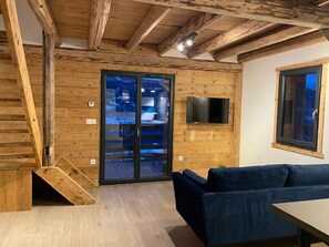 TV - Cozy apartment in Samoëns with Wifi, for 4 people (Samoëns)