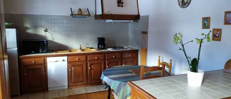 Mikrobølgeovn, ovn og oppvaskmaskin