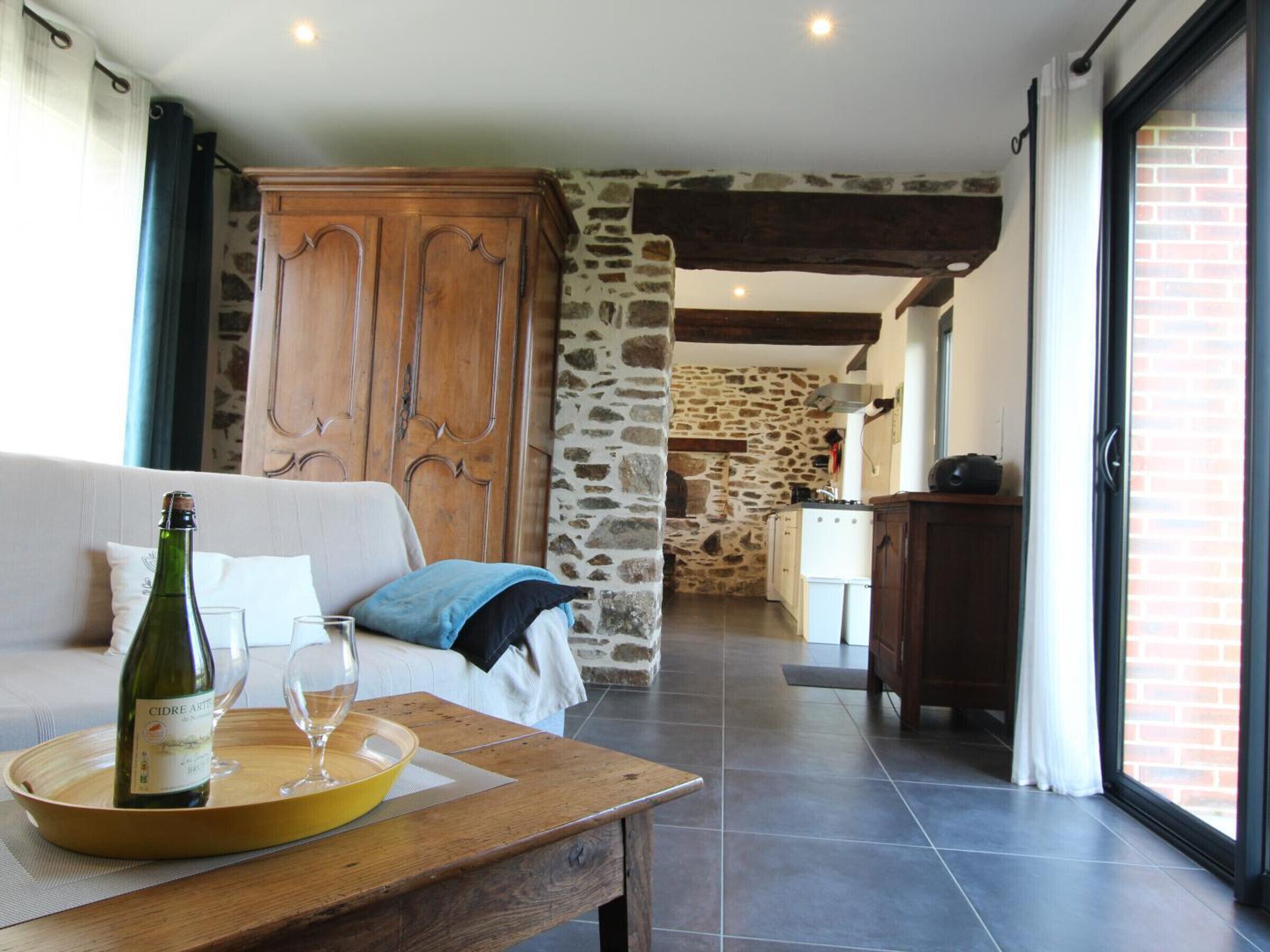 تلفزيون، مدفأة