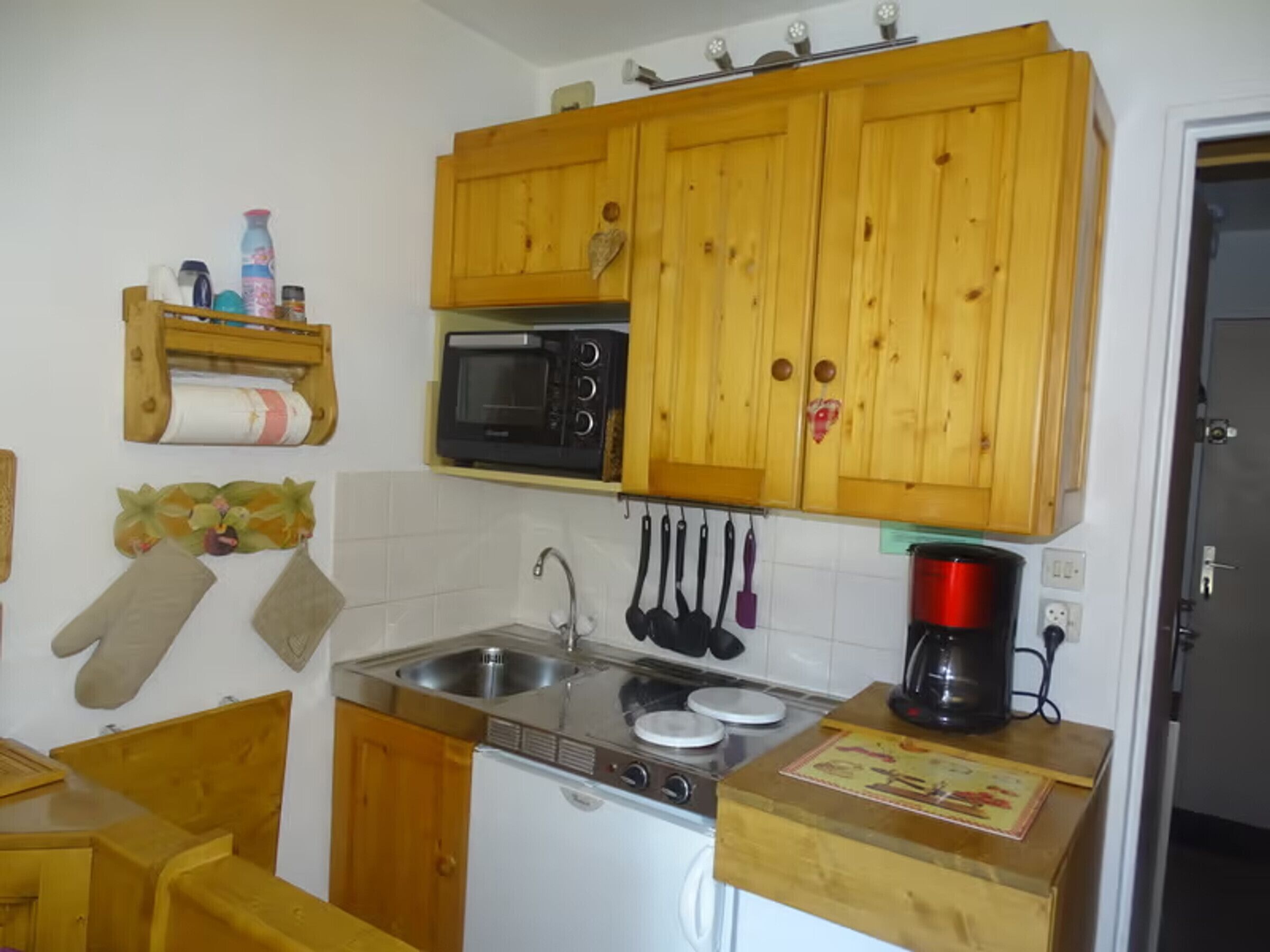 Microwave, oven