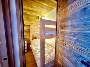 3 bedrooms, WiFi