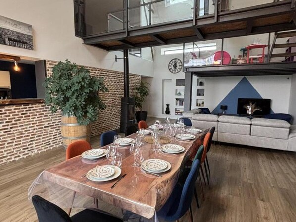 تناول الطعام