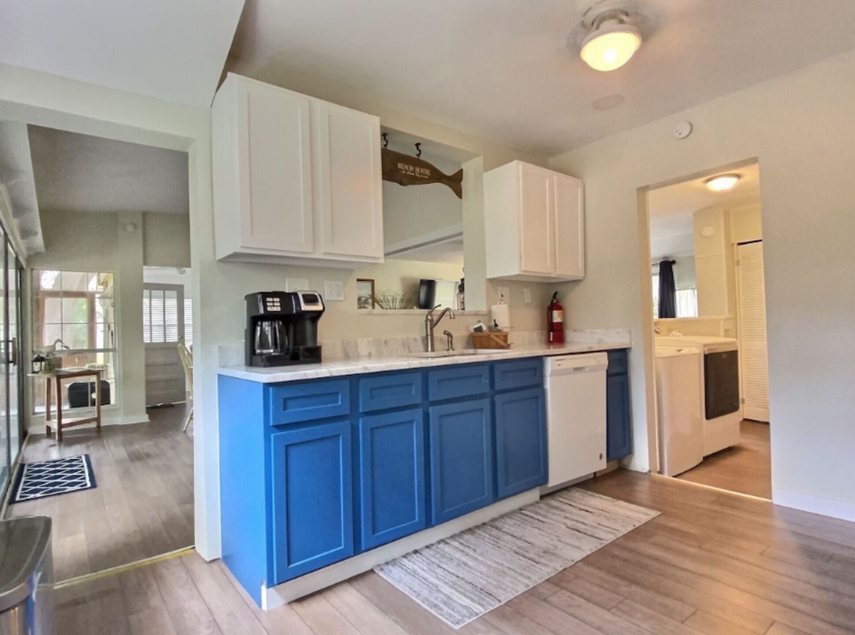 Signature Cottage, 3 Bedrooms, Patio | Private kitchen | Fridge, microwave, oven, stovetop