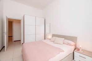 2 bedrooms, WiFi, bed sheets - The house in the architects' pole! (Milano)