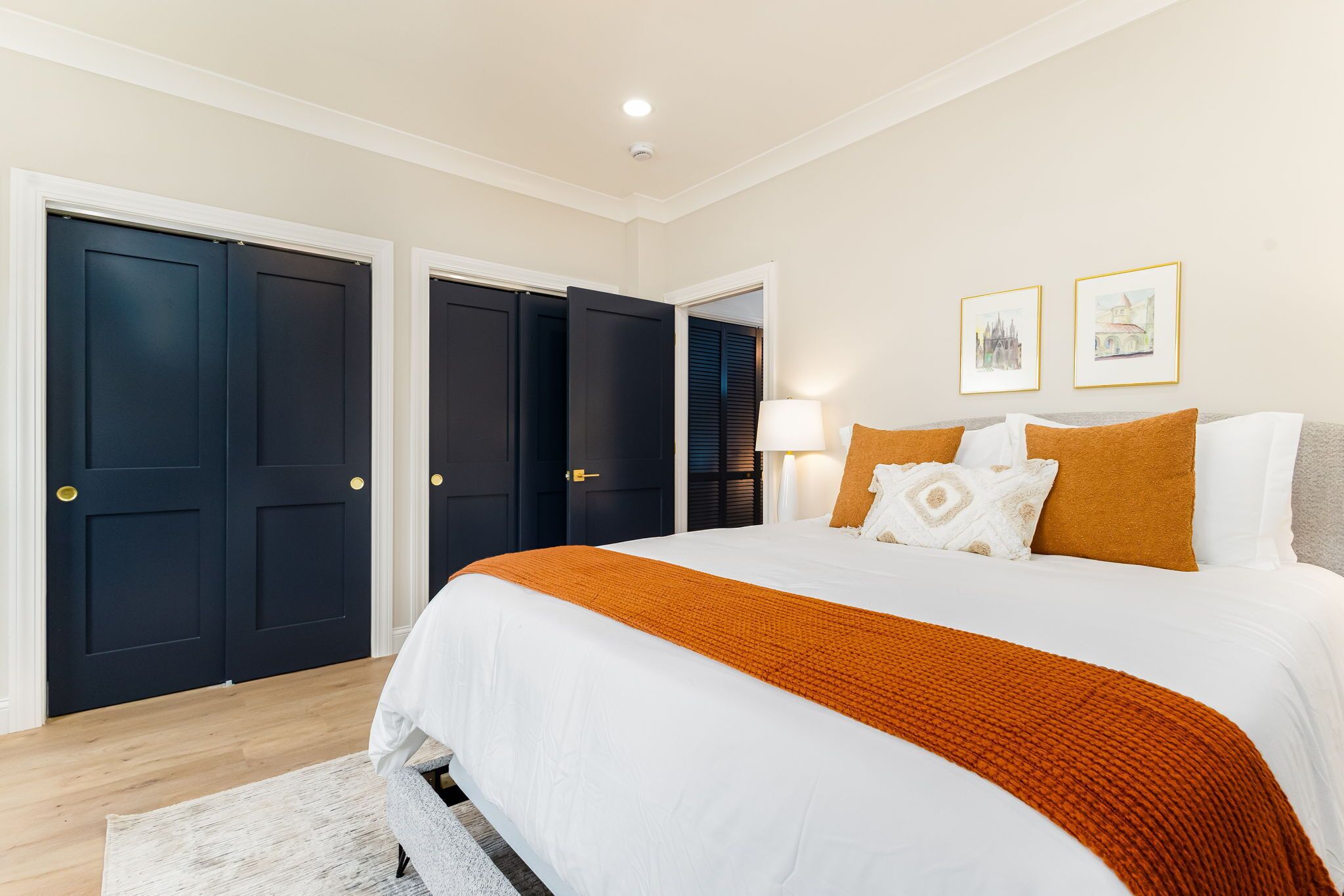 1 habitación, escritorio, wifi y ropa de cama 