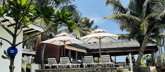 Chelsi Blu by The Governor