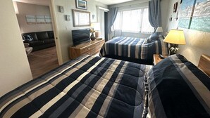 1 bedroom, iron/ironing board, free WiFi, bed sheets - Waterfront 1BR condo on Marco Island with pool, marina access, WiFi. (Marco Island)
