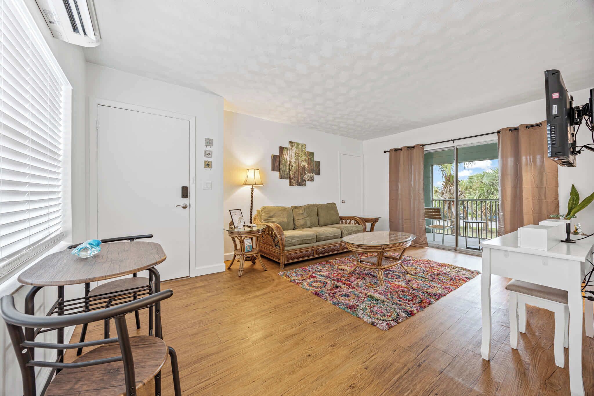 リビング エリア